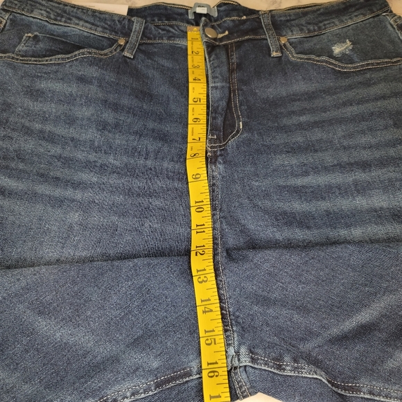 BP High Rise Mom Jean Dark Wash Distressed 18 - Picture 7 of 12